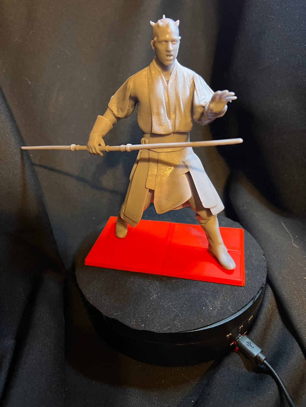Bad Ass Alien Space Warrior / Dark Side Figure