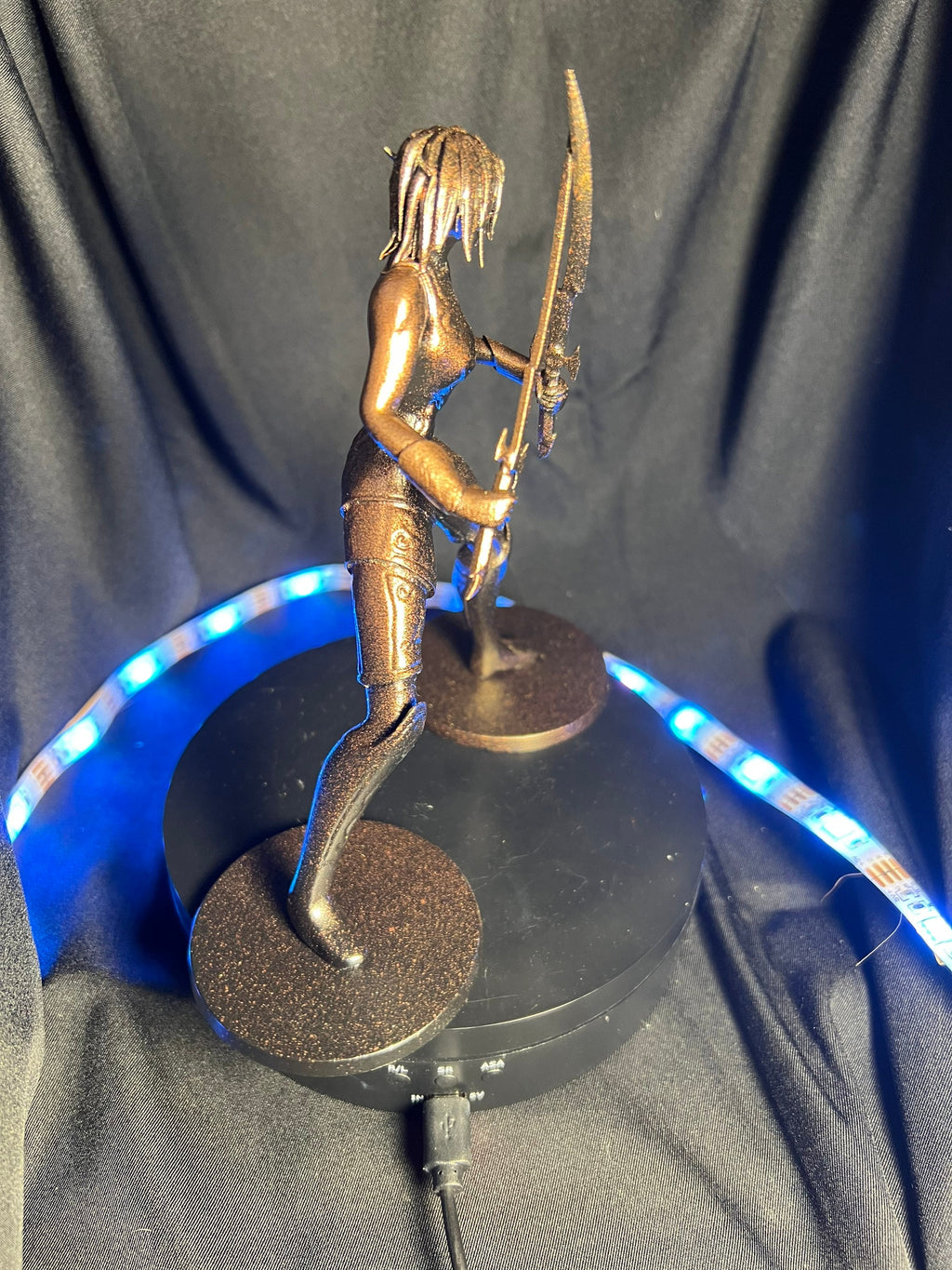 Dark Elf Warrior / Fantasy Elf Woman Figure