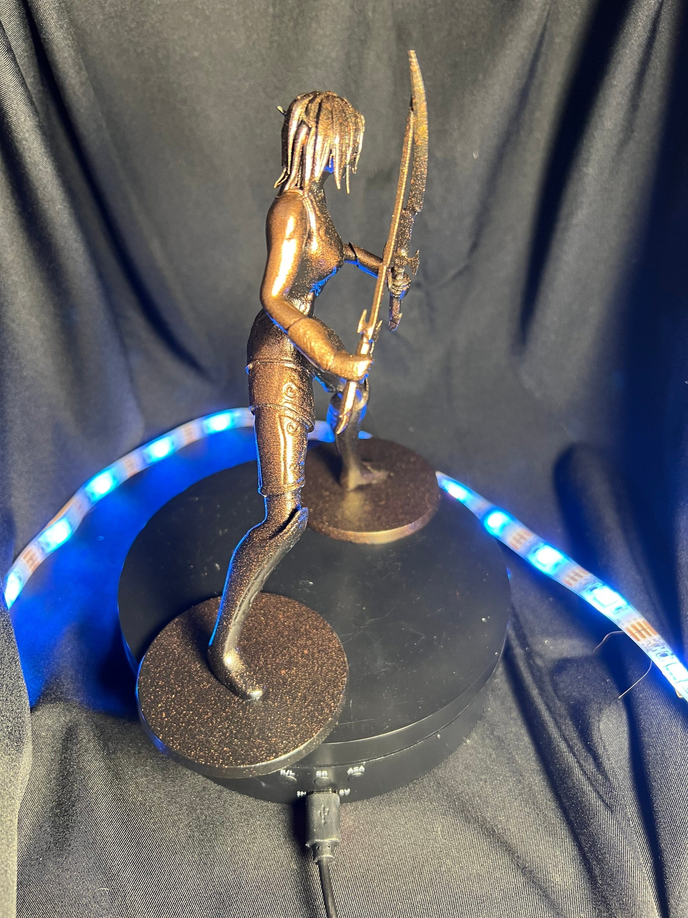 Dark Elf Warrior / Fantasy Elf Woman Figure
