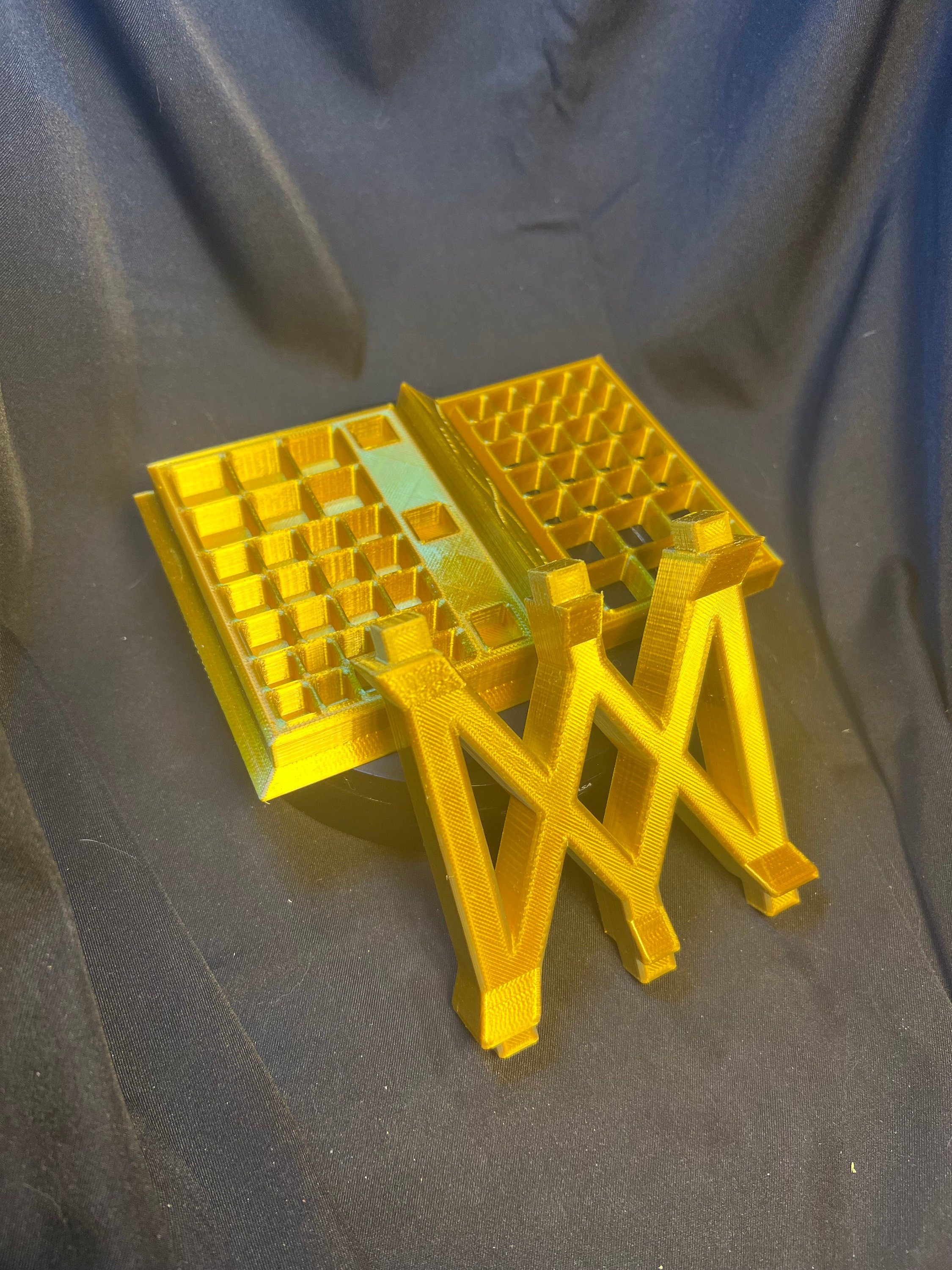 Scaffold Brush Holder