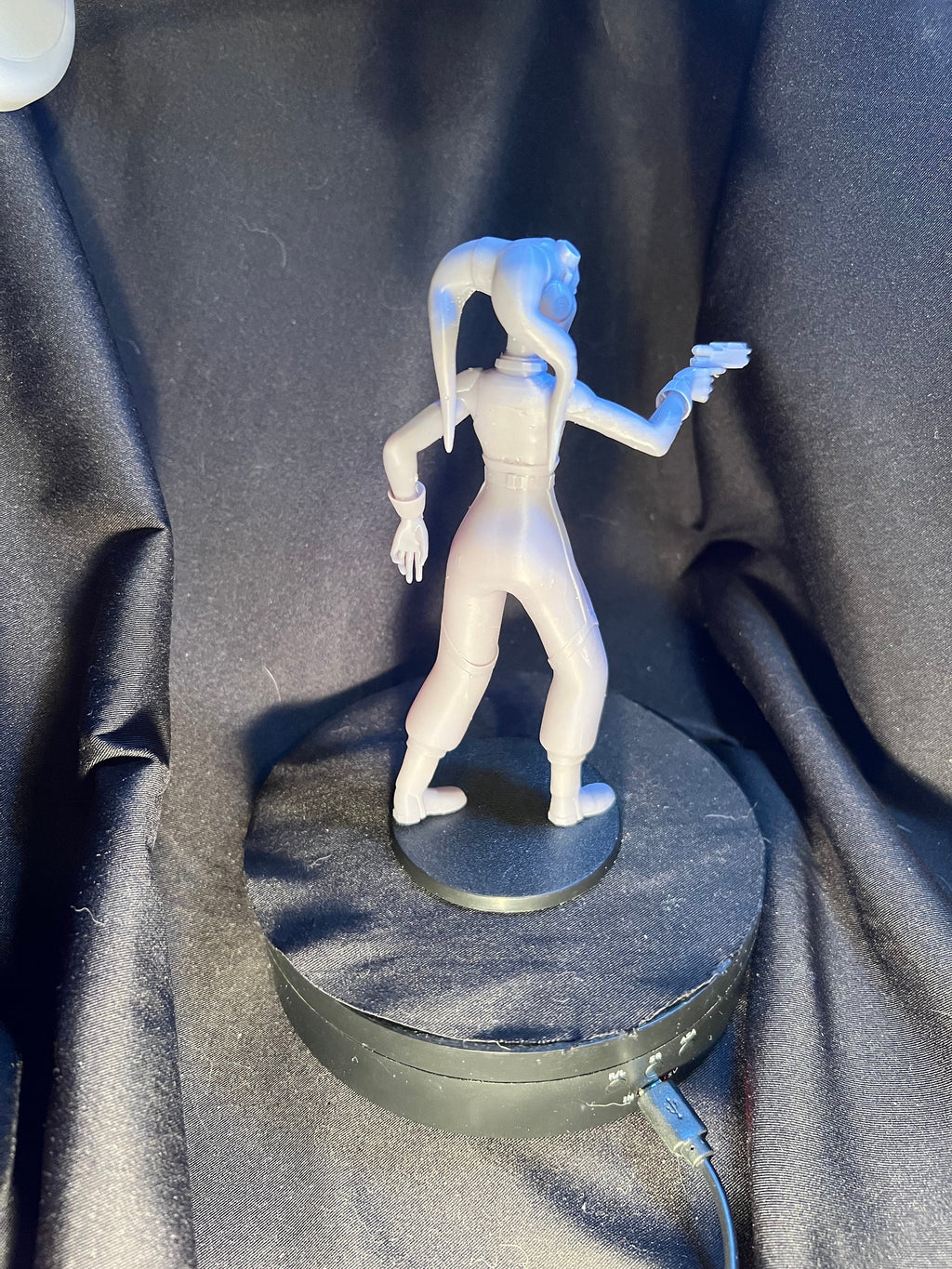 3D Printed Science Fiction Figurine: Cute Space Pilot Mom