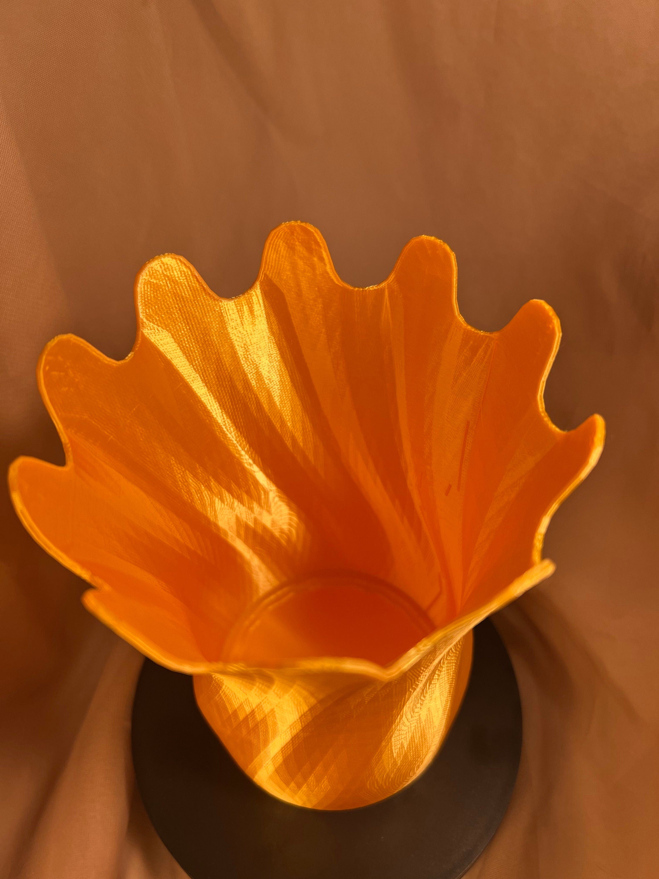 Splash Shaped Vase/Planter