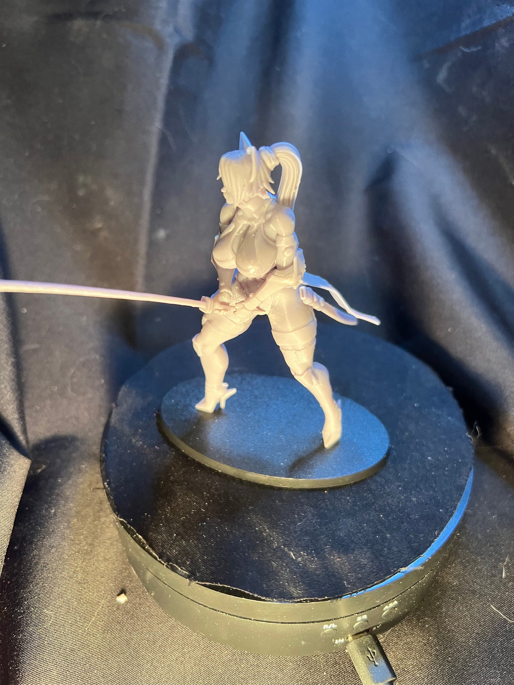 Combat Feline Woman Figurine / Yoroichi Character Figure